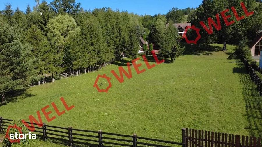 Casă cu 4 camere cu Teren 2800 Mp în Central