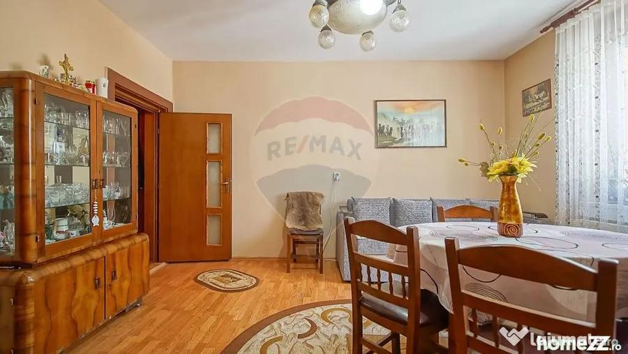 Casă cu 2 camere cu Teren 151 Mp în Central