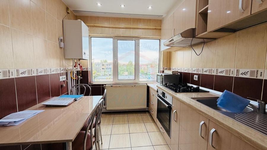 Apartament cu 3 camere în Țiglina 3