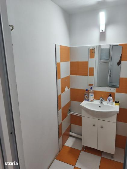 Spațiu comercial, de 150 mp, în Nord