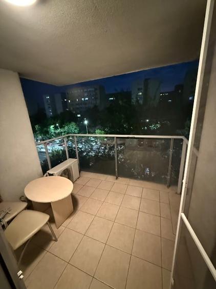 Apartament cu 2 camere decomandat, mobilat în Colentina