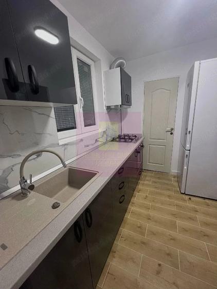 Apartament cu 2 camere semidecomandat în Iancului