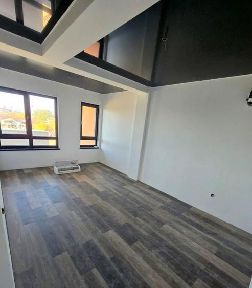 Apartament cu 2 camere decomandat în Micro 17