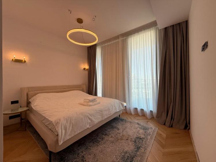Apartament cu 4 camere decomandat, mobilat în Nord