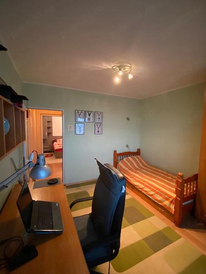 Apartament 4 camere | 104 mp total | Micro 18 | Centrala proprie | Panouri apa calda | Loc parcare | - 7