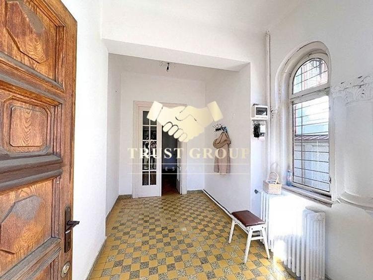 Casă individuală cu 6 camere cu Teren 204 Mp în Dorobanți