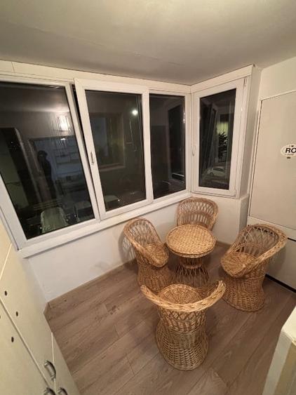 Apartament cu 2 camere decomandat, mobilat în Exterior Est