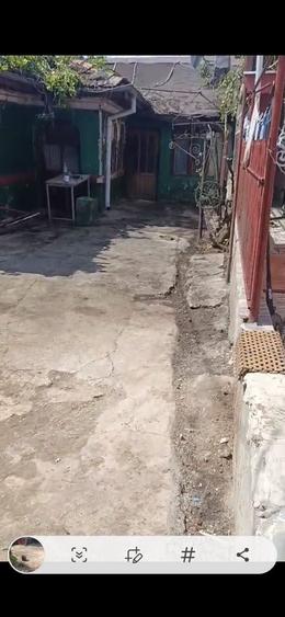 Casă cu 4 camere în Colentina