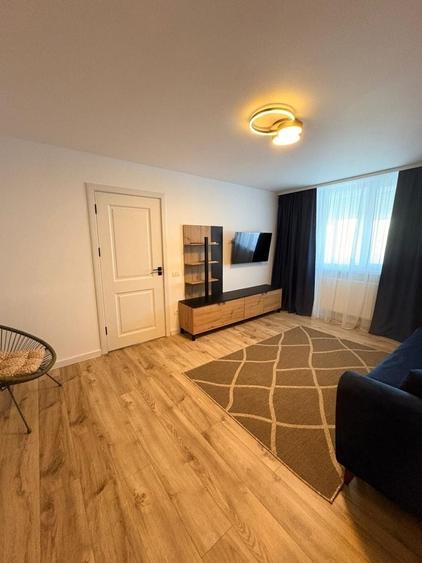 Apartament cu 2 camere în Micro 16