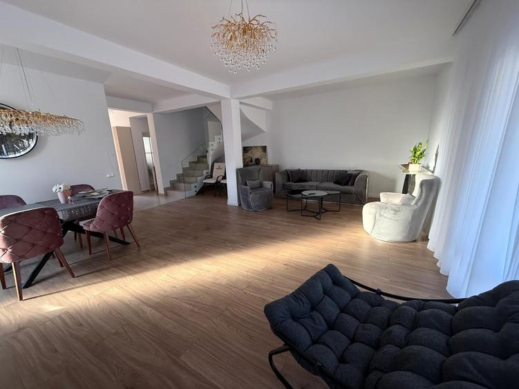 Duplex cu 4 camere cu Teren 250 Mp în Prelungirea Ghencea
