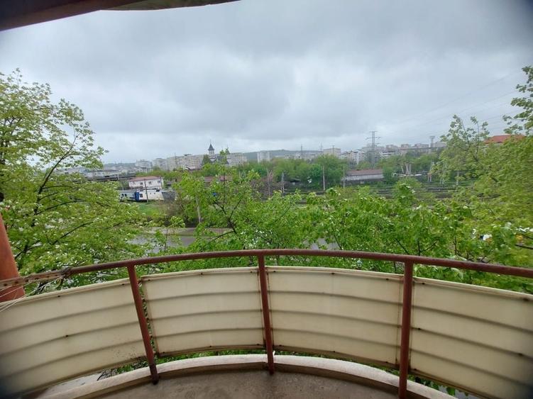 Garsonieră decomandată în Alexandru cel Bun