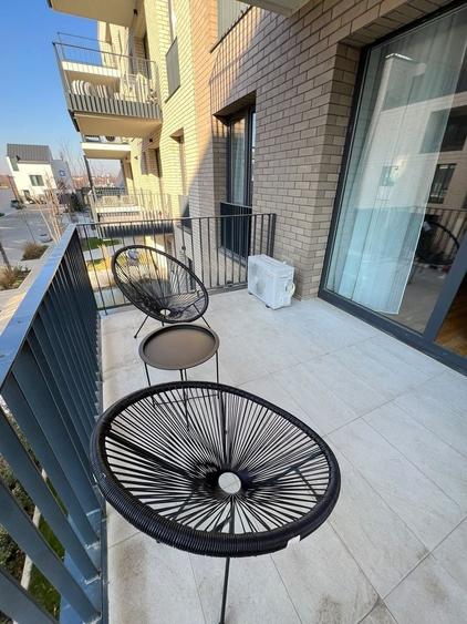 Apartament cu 2 camere, mobilat în Pipera