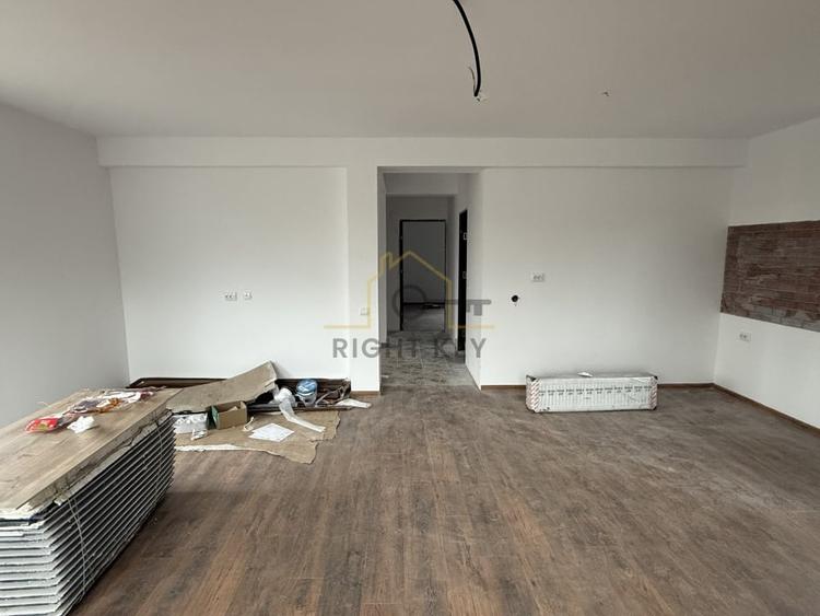 Casă individuală cu 3 camere cu Canalizare în Clinceni