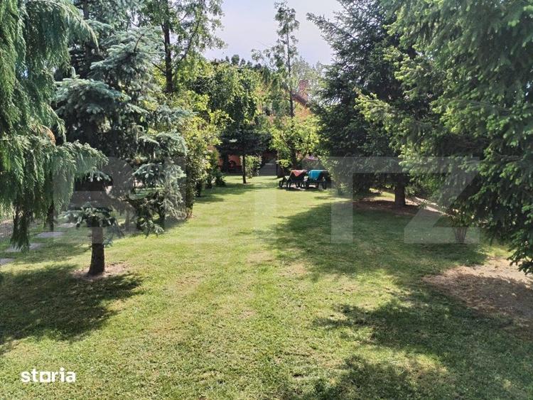 Casă cu 5 camere cu Teren 1241 Mp în Păulești