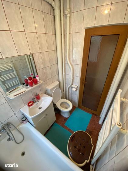 Apartament cu 2 camere semidecomandat în Micro 19