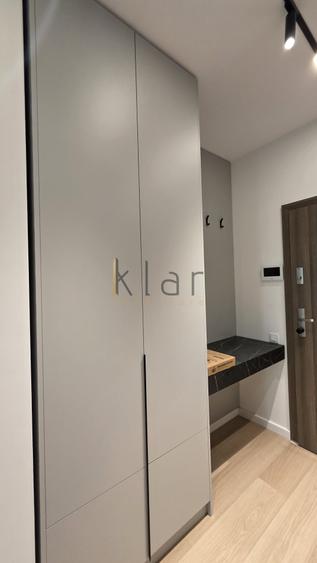 Apartament cu 2 camere semidecomandat, mobilat în Central