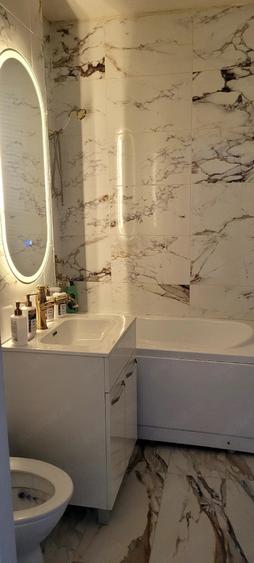 Apartament cu 2 camere decomandat în Ferentari