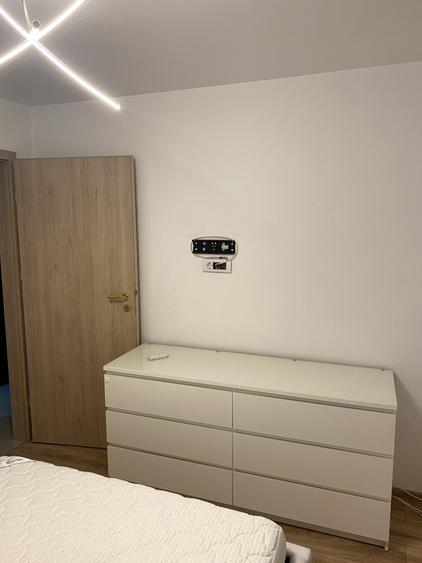 Apartament cu 2 camere decomandat în Drumul Taberei