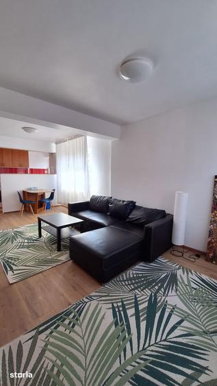 Apartament cu 2 camere semidecomandat, mobilat în Cișmigiu