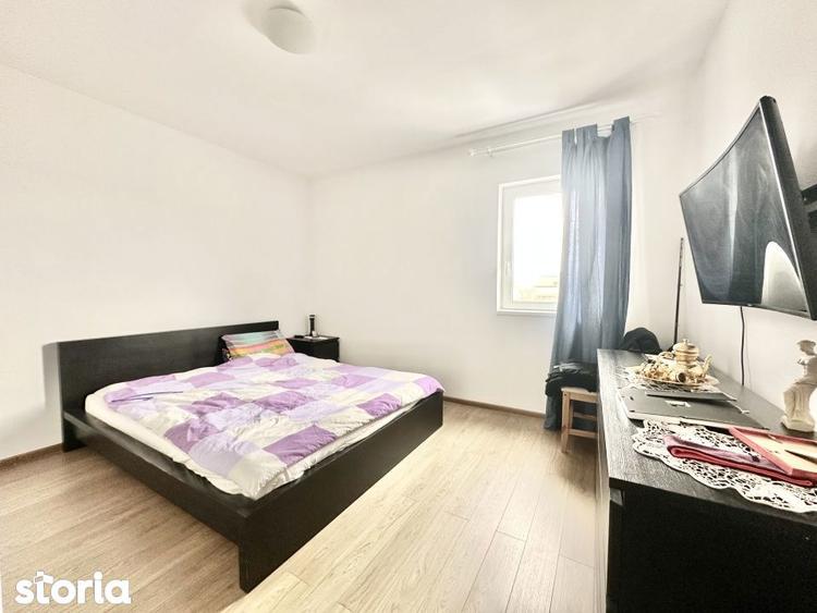 Apartament cu 3 camere semidecomandat în Moșnița Nouă