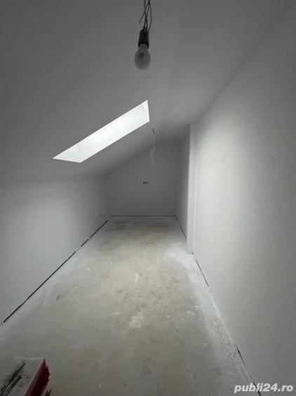 Casă cu Teren 605 Mp în Albina