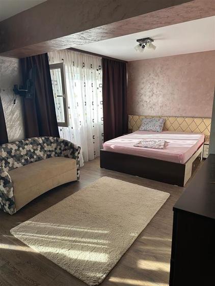 Apartament cu 4 camere decomandat în Obor