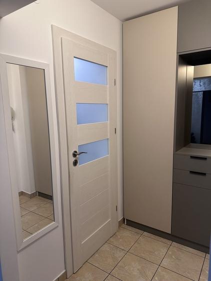Apartament cu 2 camere semidecomandat în Basarabia