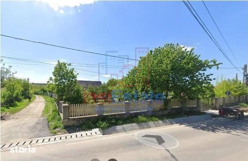 Teren de 3000 mp, în Scobinți