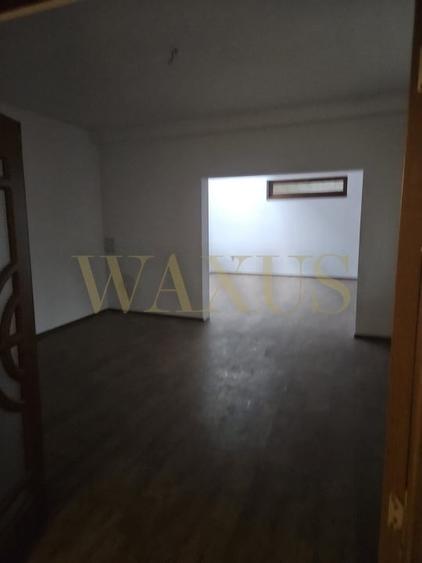 Casă individuală cu 6 camere cu Canalizare în Dej