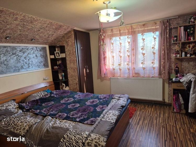 Casă cu 4 camere cu Teren 499 Mp în Mărăști