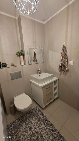 Apartament cu 3 camere în Ștefăneștii de Jos