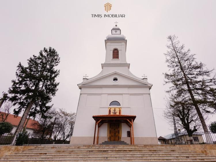 Teren Construcții intravilan de 1200 mp, în Ianova