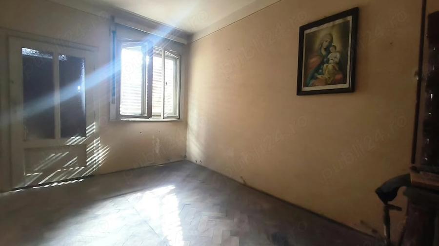 Casă cu 3 camere cu Teren 212 Mp în Ultracentral