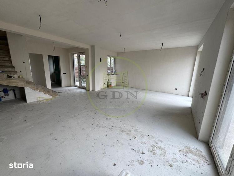 Casă cu 4 camere cu Teren 340 Mp în Tureni