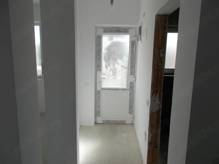 Casă cu 5 camere cu Teren 328 Mp în Favorit