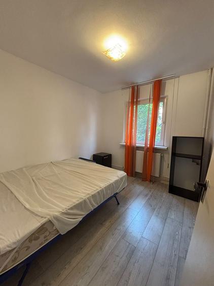 Apartament cu 2 camere semidecomandat în Drumul Carului