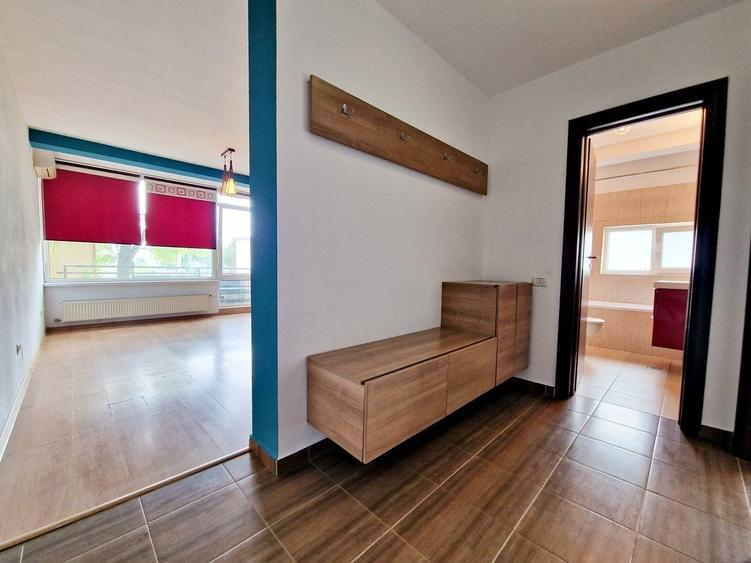 Apartament cu 2 camere decomandat, mobilat în Brâncoveanu