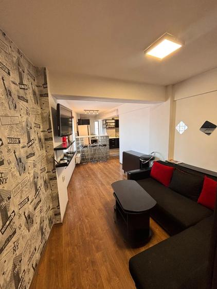 Apartament cu 2 camere decomandat în Central