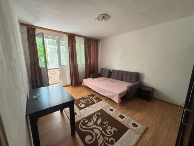 Apartament cu 2 camere decomandat, mobilat în Drumul Taberei