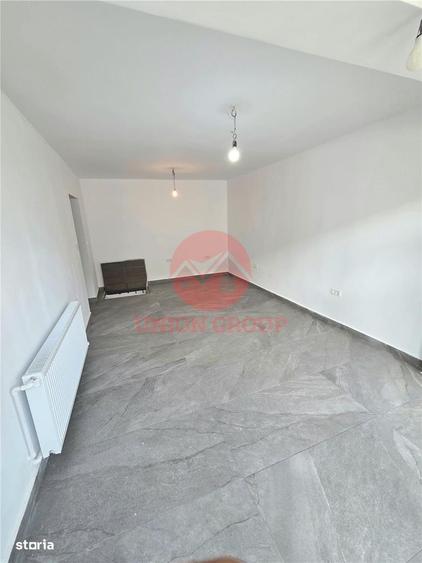 Spațiu comercial, de 64 mp, în Casa de Cultură