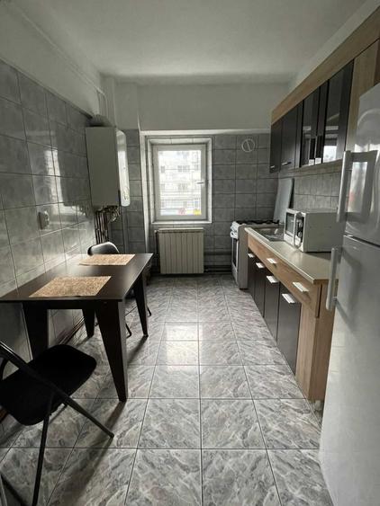 Apartament cu 2 camere decomandat în Păcurari