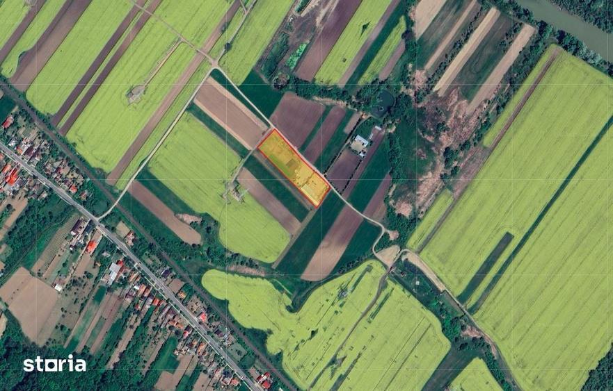 Teren de 10000 mp, în Ștefan cel Mare