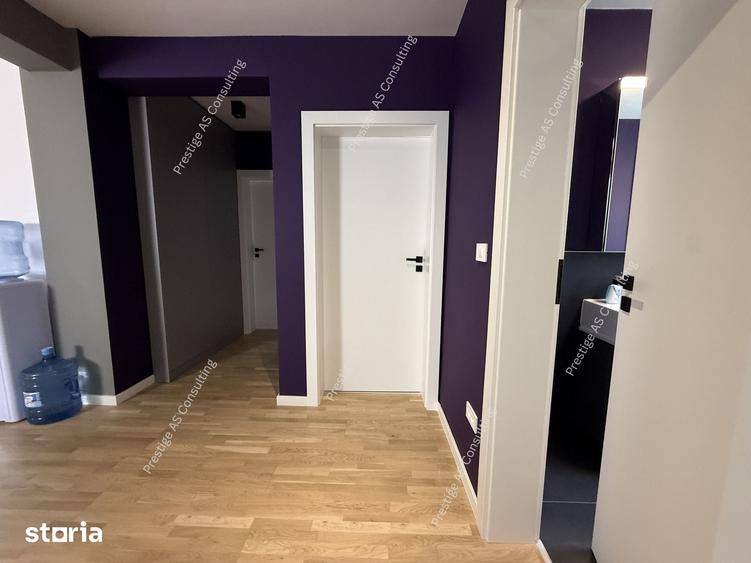 Apartament cu 3 camere în Aradului