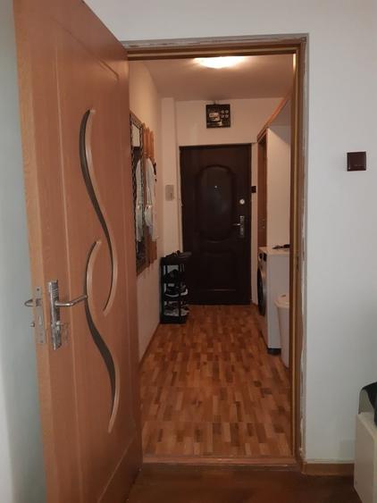 Apartament cu 2 camere semidecomandat în Tomis Nord