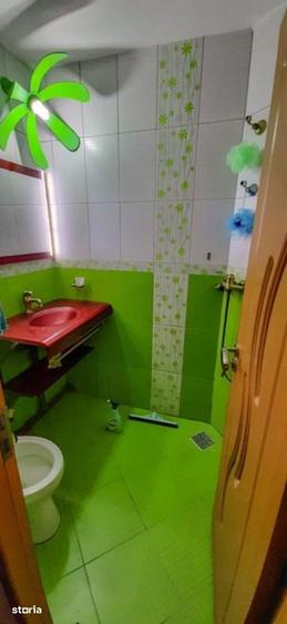 Apartament cu 3 camere decomandat în 13 Septembrie