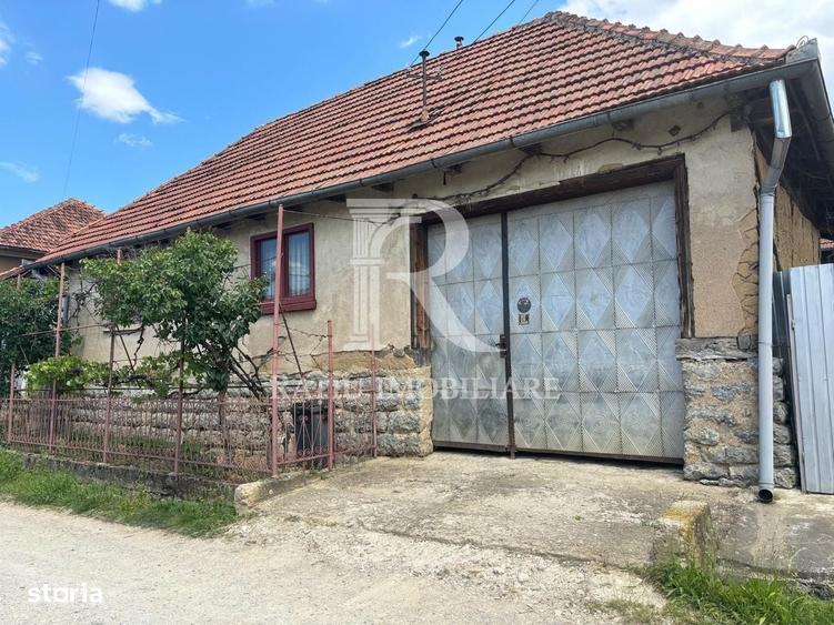 Casă cu 4 camere în Coșdeni
