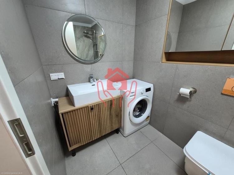 Apartament cu 3 camere decomandat, mobilat în Doamna Ghica