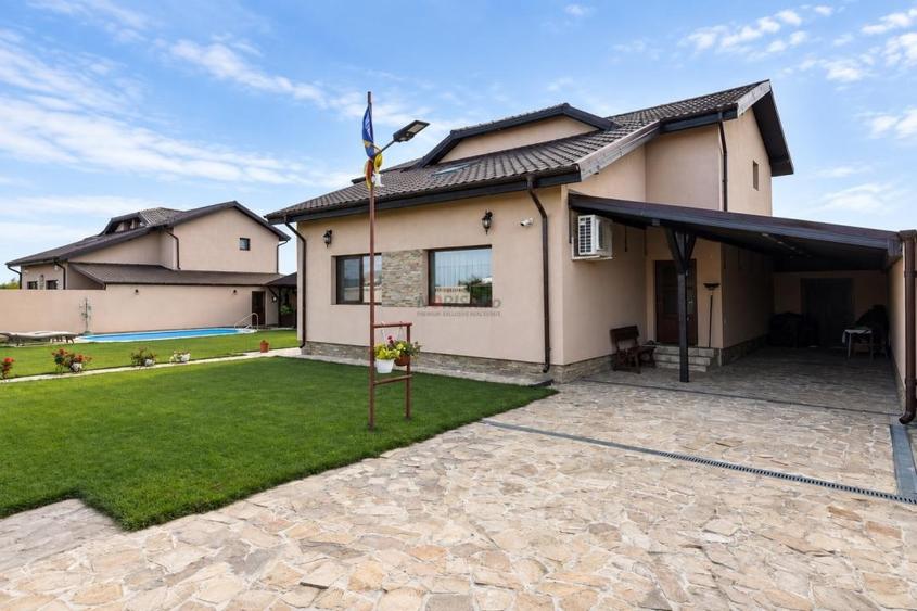 Casă cu 4 camere cu Teren 600 Mp în Domnești