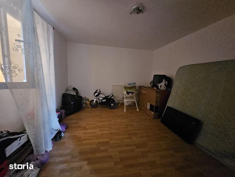 Casă cu 5 camere cu Teren 197 Mp în Bulgaria