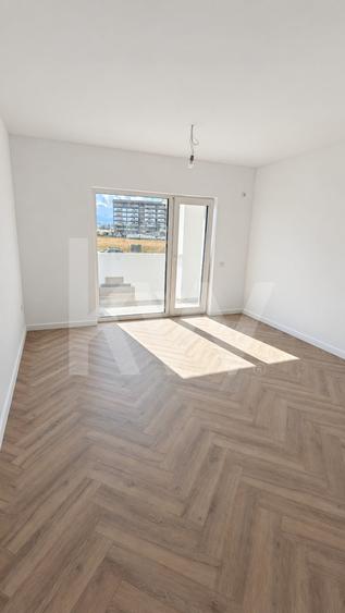 Apartament cu 2 camere decomandat în Mihai Viteazul